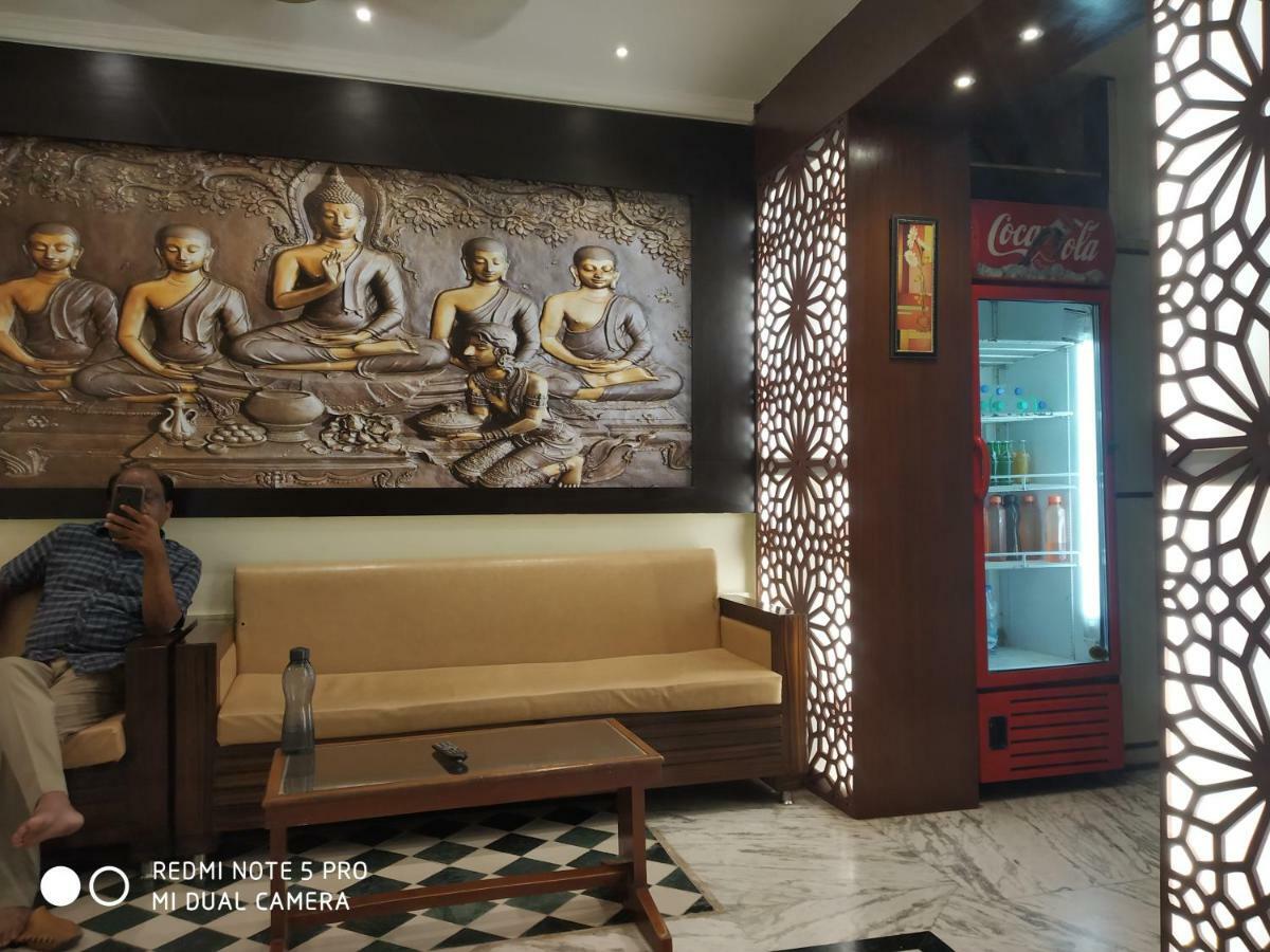 Hotel Ajay International Agra  Bagian luar foto